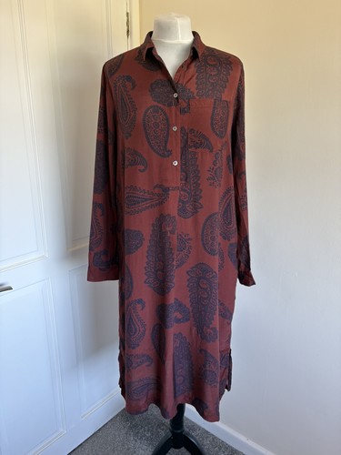 Toast burgundy navy paisley - burgundy,